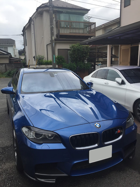 M5の洗車・洗車部・羽田ラン・被告・週末の出来事に関するカスタム事例の投稿画像1枚目