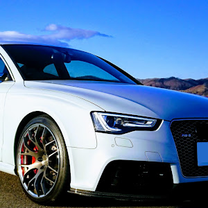 RS5 クーペ B8