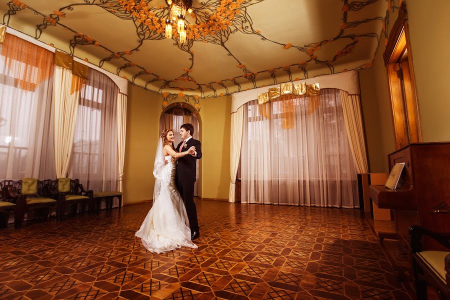 Fotografo di matrimoni Andrey Mayatnik (majatnik). Foto del 3 giugno 2015