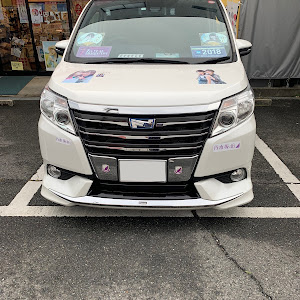 ノア ZRR80W