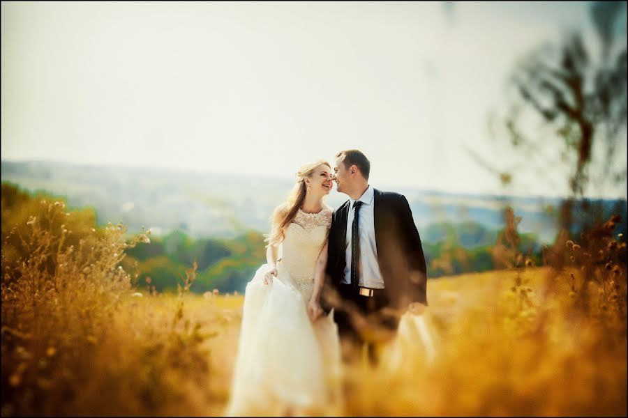 Wedding photographer Taras Terleckiy (jyjuk). Photo of 16 December 2013