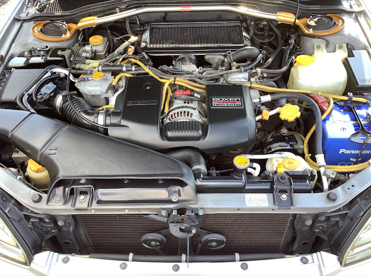レガシィB4のスロットルセンサー交換・レガシィB4・スバル・トラバンブッシュに関するカスタム事例の投稿画像1枚目