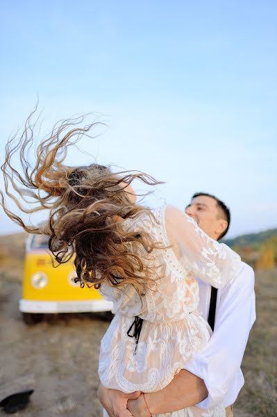 Fotógrafo de casamento Yuliya Gromova (gromovaphoto). Foto de 27 de março 2017