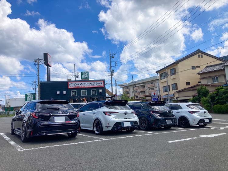カローラスポーツのカローラツーリング・問屋町ウォールアート・川原町・肉のはせ川・コメダ珈琲に関するカスタム事例の投稿画像12枚目