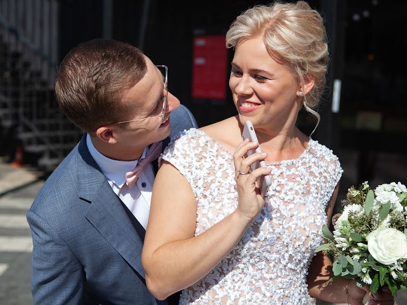 Fotografo di matrimoni Olga Tkachenko (tkachenkooly). Foto del 3 settembre 2019