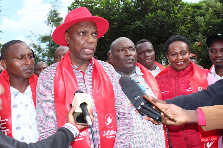 Jubilee party secretary general Jeremiah Kioni addressing journalists in Murang'a on December 15, 2023.