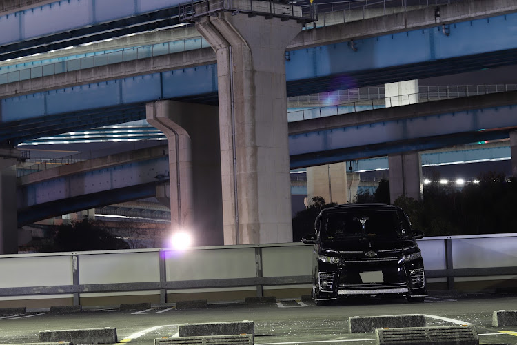 ヴォクシーのカメ活ドライブ・洗車・単焦点レンズ撮影📷・マニュアルモードでナイト撮影・深夜のドライブに関するカスタム事例の投稿画像17枚目