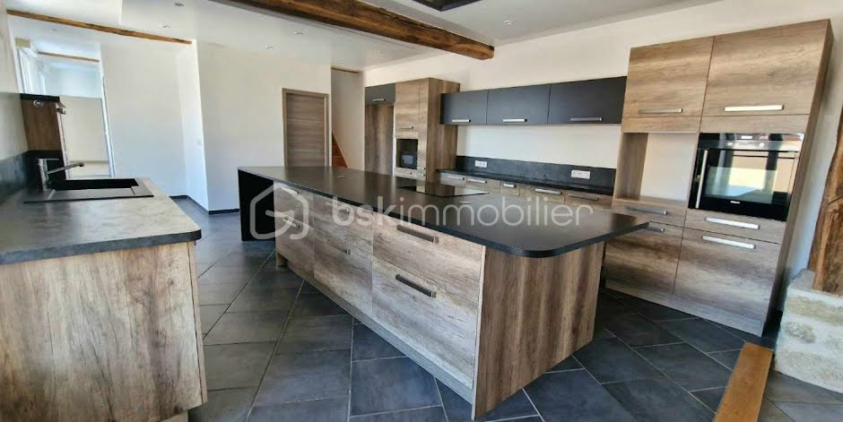 Vente maison 8 pièces 339 m² à Bresles (60510), 489 900 €