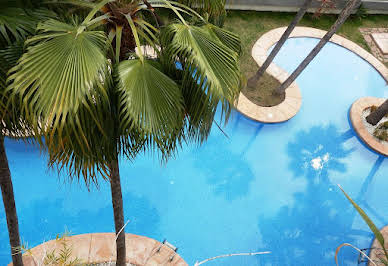 Maison avec piscine et terrasse 5