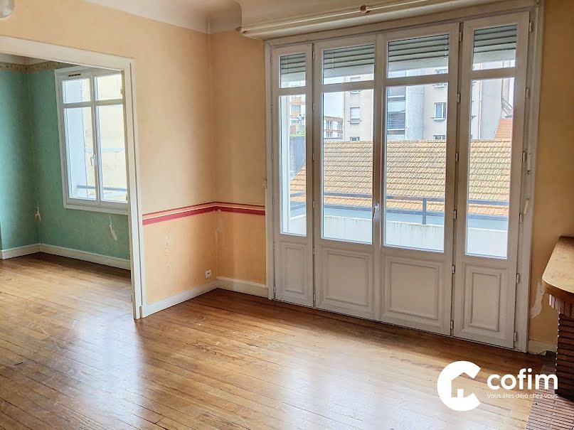 Vente appartement 3 pièces 89 m² à Pau (64000), 151 500 €