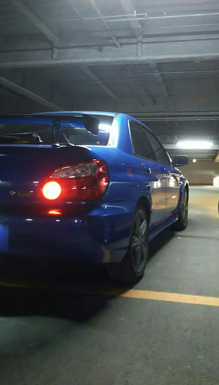 インプレッサ WRX STIのインプレッサWRXSTI・gdb・涙目インプ・洗車・ドライブに関するカスタム事例の投稿画像3枚目