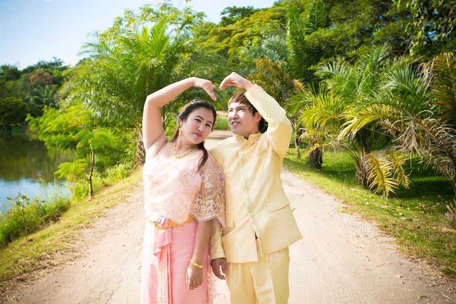 Fotografo di matrimoni Thakdanai Takahashi (takahashi). Foto del 8 settembre 2020