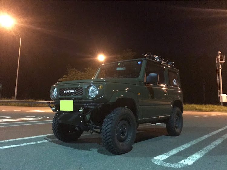 ジムニーのドライブ・タイヤ交換・車高調整に関するカスタム事例の投稿画像3枚目