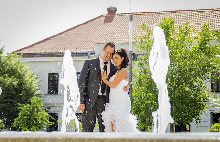 शादी का फोटोग्राफर Péter Bem (bpeefoto)। अगस्त 27 2018 का फोटो
