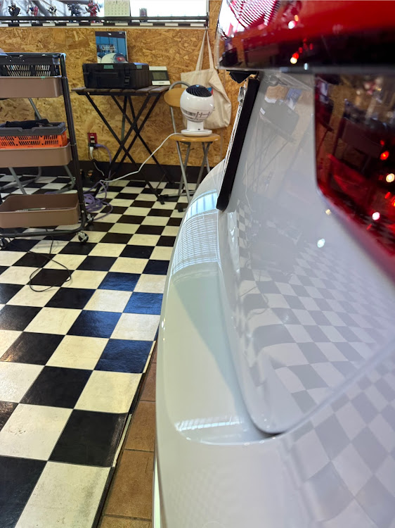 S4 アバントのみんなでつくろうホイール図鑑・台風にお気を付け下さい・9月もよろしくお願いします。に関するカスタム事例の投稿画像3枚目