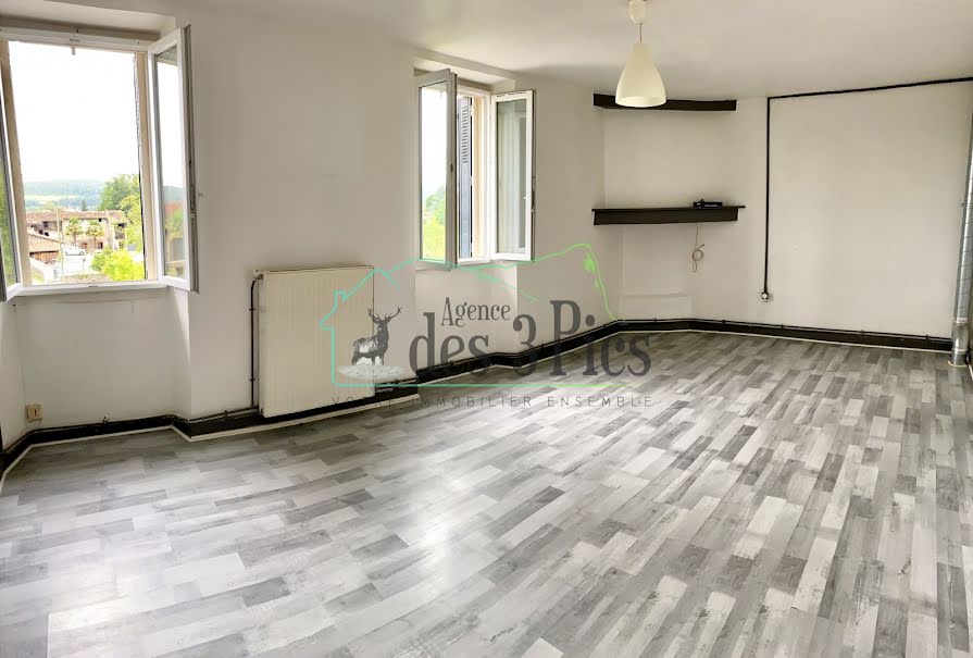 Vente maison  210 m² à Saint-Girons (09200), 149 900 €