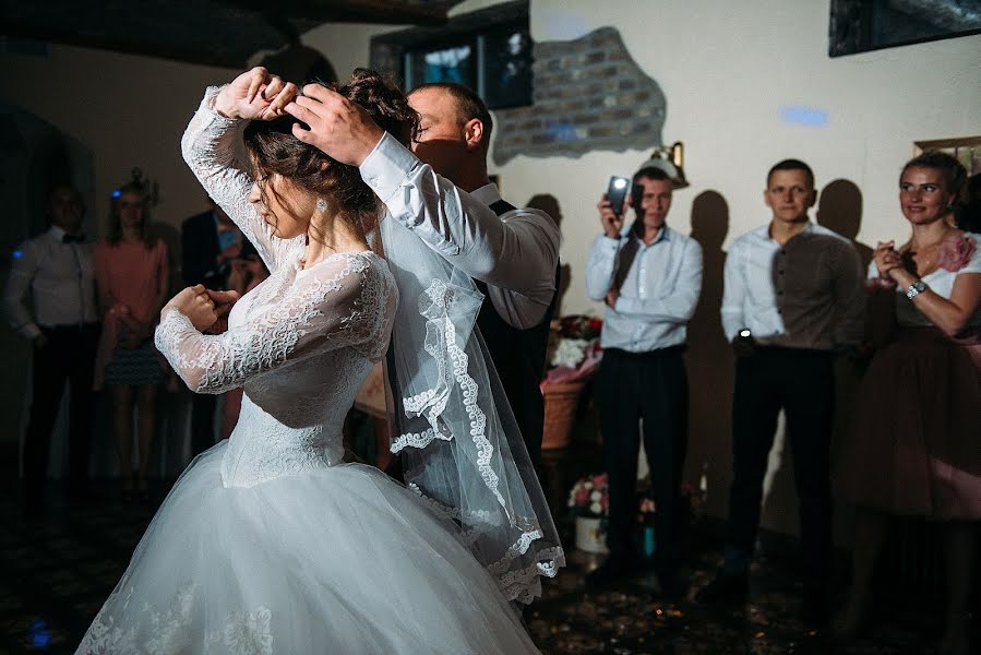 Wedding photographer Kseniya Smirnova (ksenyasmi). Photo of 2 November 2017