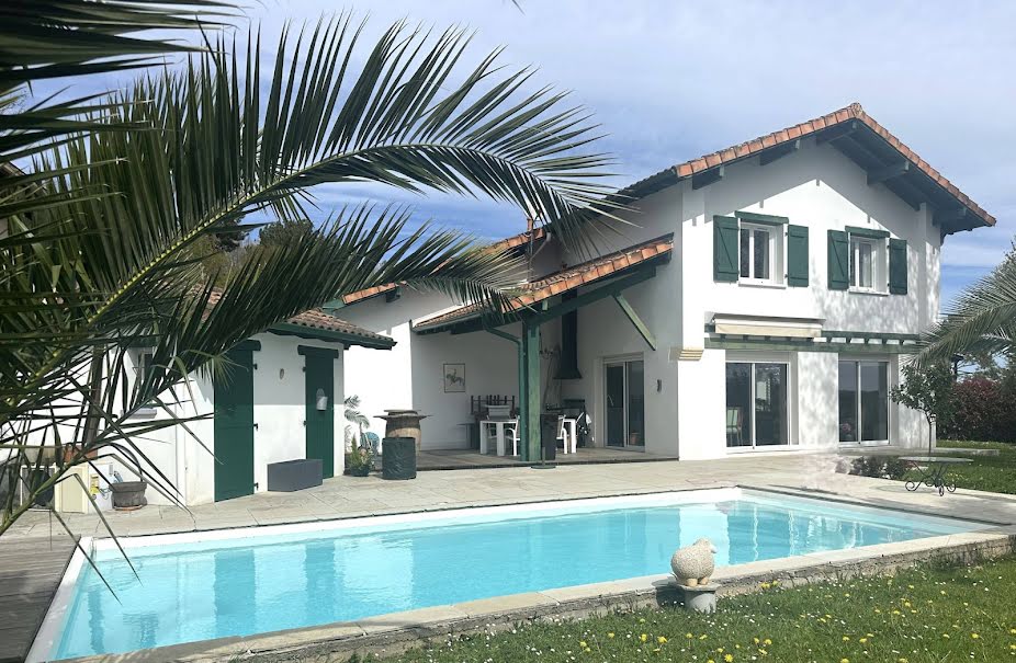 Vente villa 5 pièces 135 m² à Arcangues (64200), 850 000 €