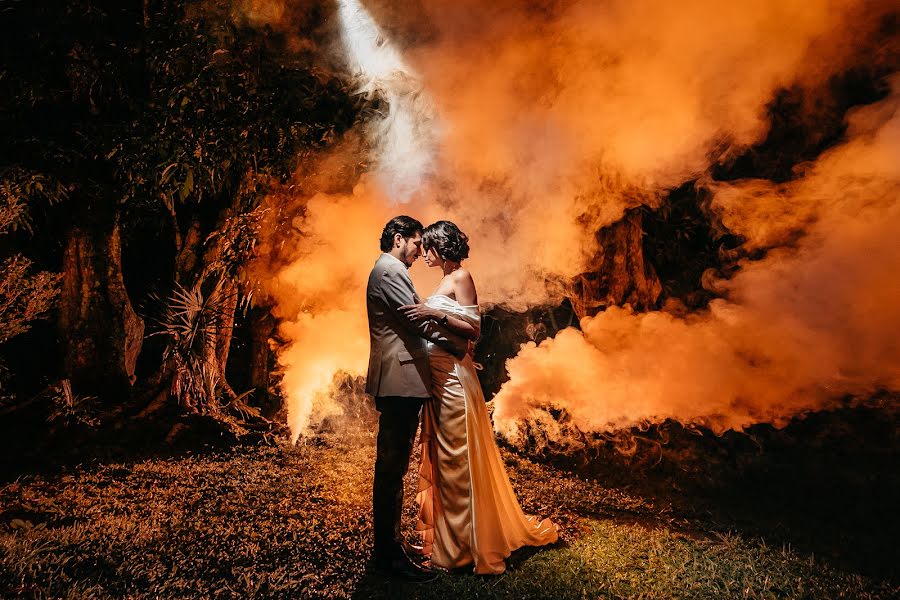 Wedding photographer Victoria Calderon (victoriacalderon). Photo of 28 September 2023