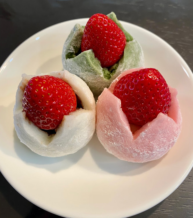 デイズハイウェイスターの🌸桜とコラボ・会社🅿️🌸コラボ📸・観音寺🌸梅📸・🍓苺大福　ぽたぽたいちご🍓・ゴールデンウィークに関するカスタム事例の投稿画像4枚目