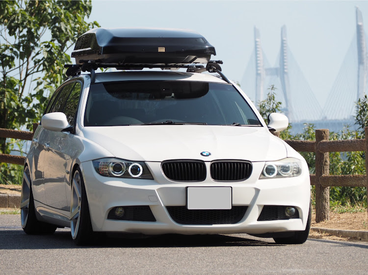 BMW G 3シリーズツーリング用 ルーフベース