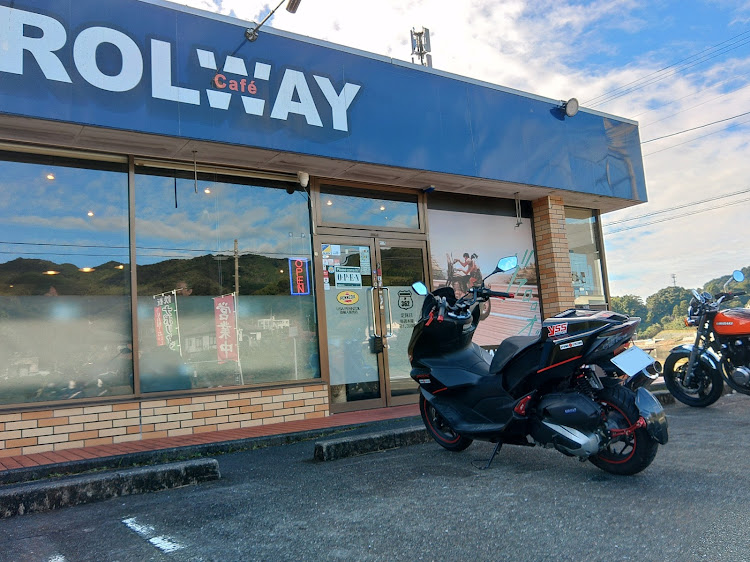 その他のPCX160・キャロウェイ・モーニングサービス・渋川大イチョウに関するカスタム事例の投稿画像2枚目