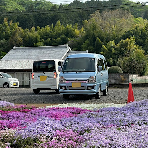 サンバーディアスワゴン