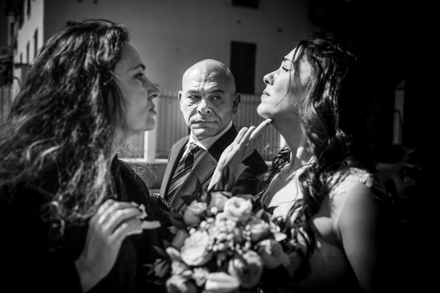 Fotografo di matrimoni Veronica Onofri (veronicaonofri). Foto del 10 agosto 2019