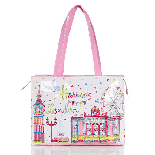 Title 26, Letter printed handbag. Stylish and practical f...