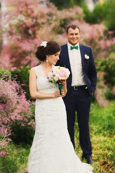 Wedding photographer Vladimir Uzryutov (sensestudio). Photo of 19 June 2014