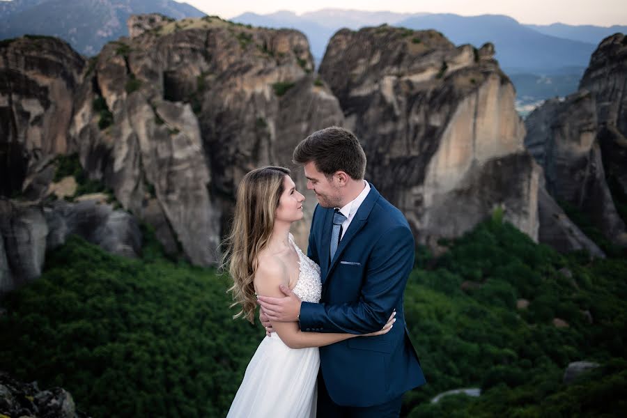 Fotografo di matrimoni Kostas Apostolidis (apostolidis). Foto del 8 ottobre 2021