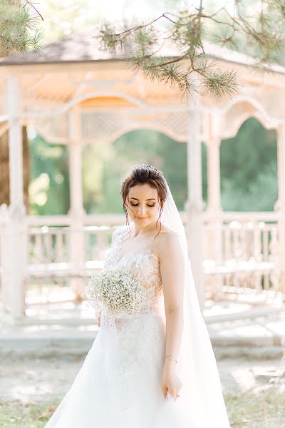 Fotógrafo de bodas Kristina Bayramkulova (shik09). Foto del 4 de marzo 2019