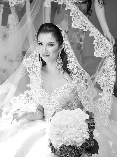 Wedding photographer Olga Baranovskaya (olgamaykop). Photo of 10 January 2018