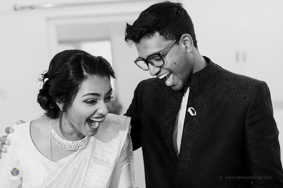 Fotograful de nuntă Rejeesh Rithu (rithuweddings). Fotografia din 21 noiembrie 2019