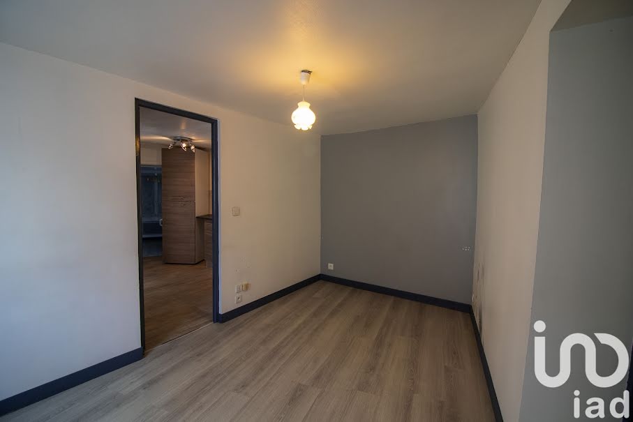 Vente maison 9 pièces 141 m² à Bernay (27300), 167 000 €