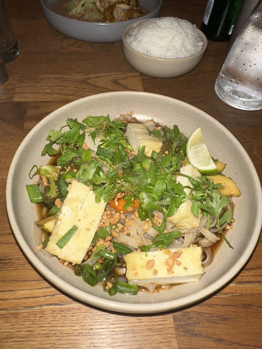 Pad thai