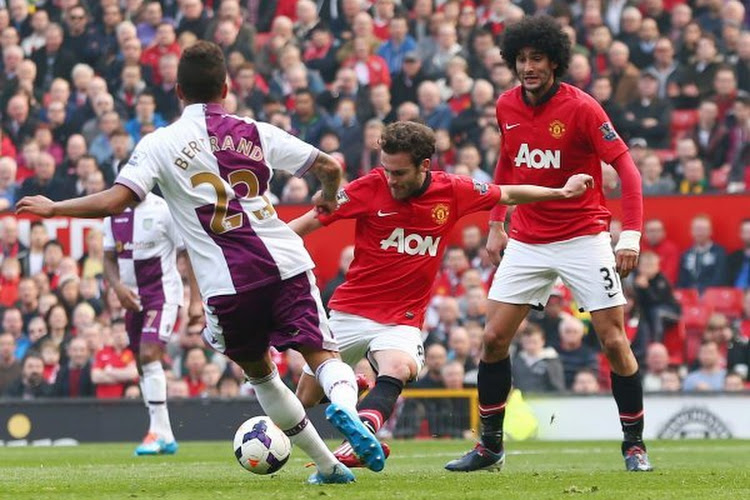 Fellaini en Januzaj voorbij blunderende Benteke