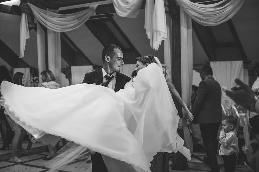 Весільний фотограф Ольга Кузик (olakuzyk). Фотографія від 8 жовтня 2017
