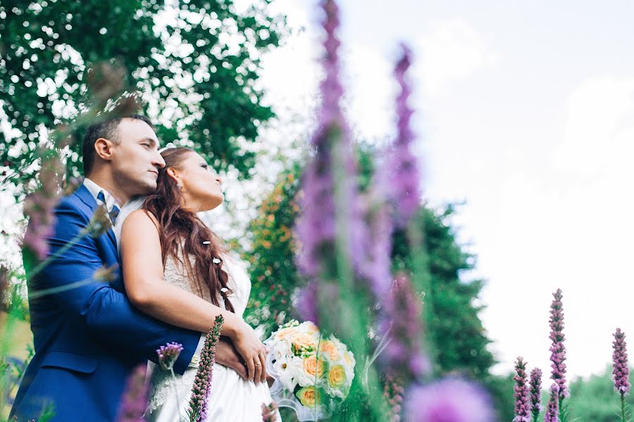 Photographe de mariage Alena Zhalilova (ellyj). Photo du 30 août 2015