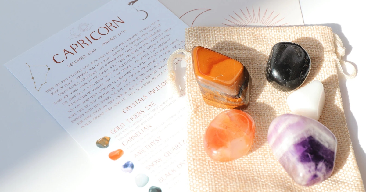 Capricorn gifts crystals