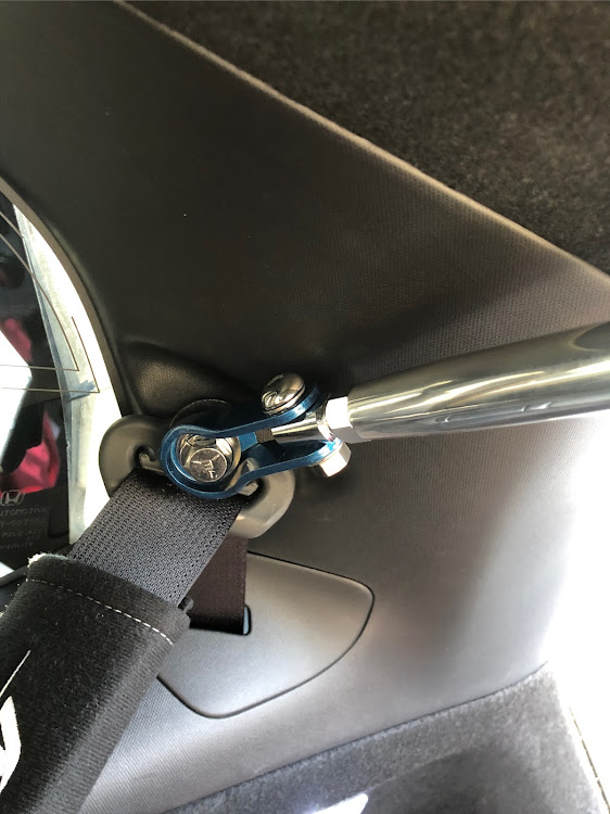 フィットのdiscover＿ct・ローガン・戻し作業完了・仲良しですが何か？・ご近所レーシングに関するカスタム事例の投稿画像3枚目