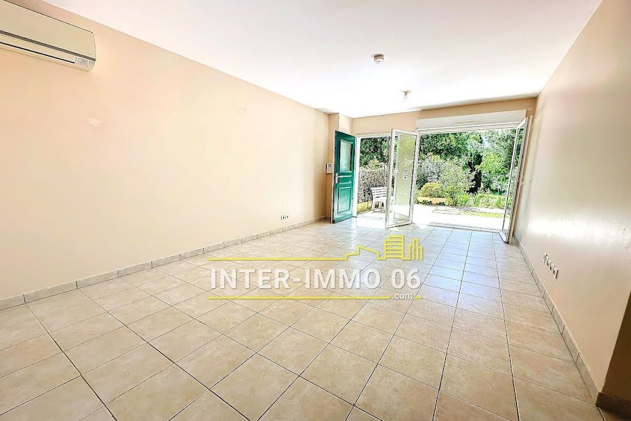 Vente appartement 2 pièces 42.8 m² à Cagnes-sur-Mer (06800), 209 000 €