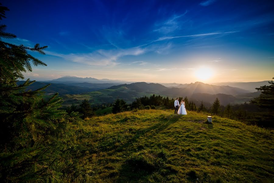 Fotografo di matrimoni Filip Skrabacz (photofil). Foto del 10 agosto 2018