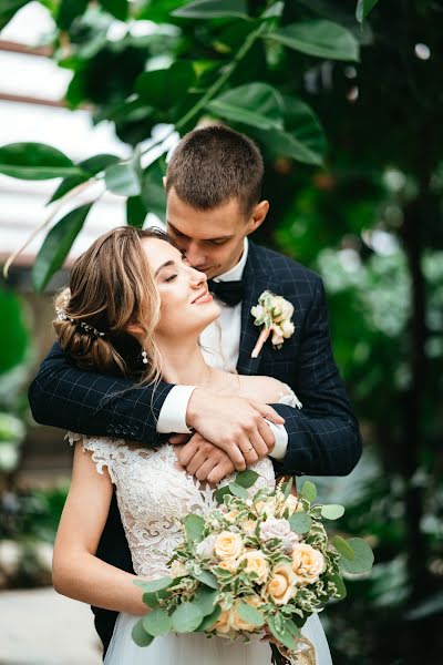 Fotógrafo de casamento Anastasiya Lebedikova (lebedik). Foto de 25 de julho 2019