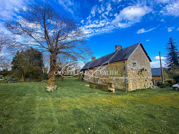 maison à Saint-Sauveur-Lendelin (50)