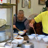 羅東帝爺廟口喥咕麵