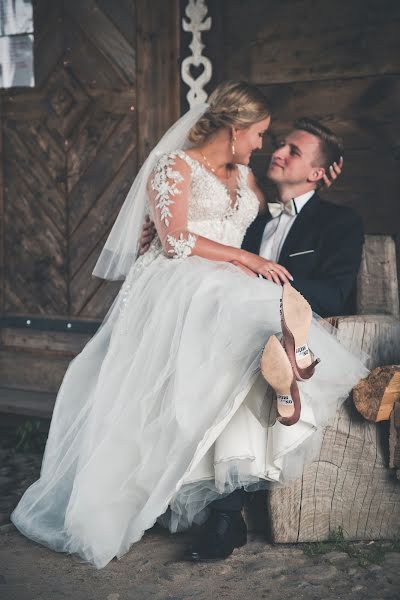 Wedding photographer Piotr Wiszniewski (fotowiszniewski). Photo of 11 March 2020