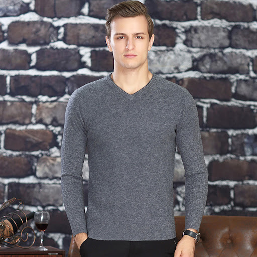 Title 3, Mens solid color V-neck cardigan for everyday ...