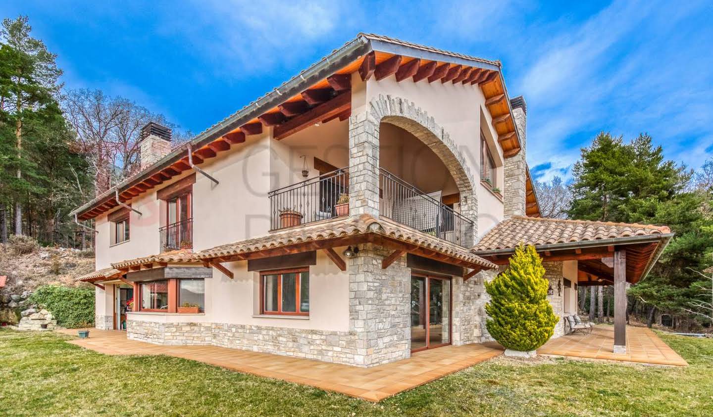 House with terrace Sant Llorenç de Morunys