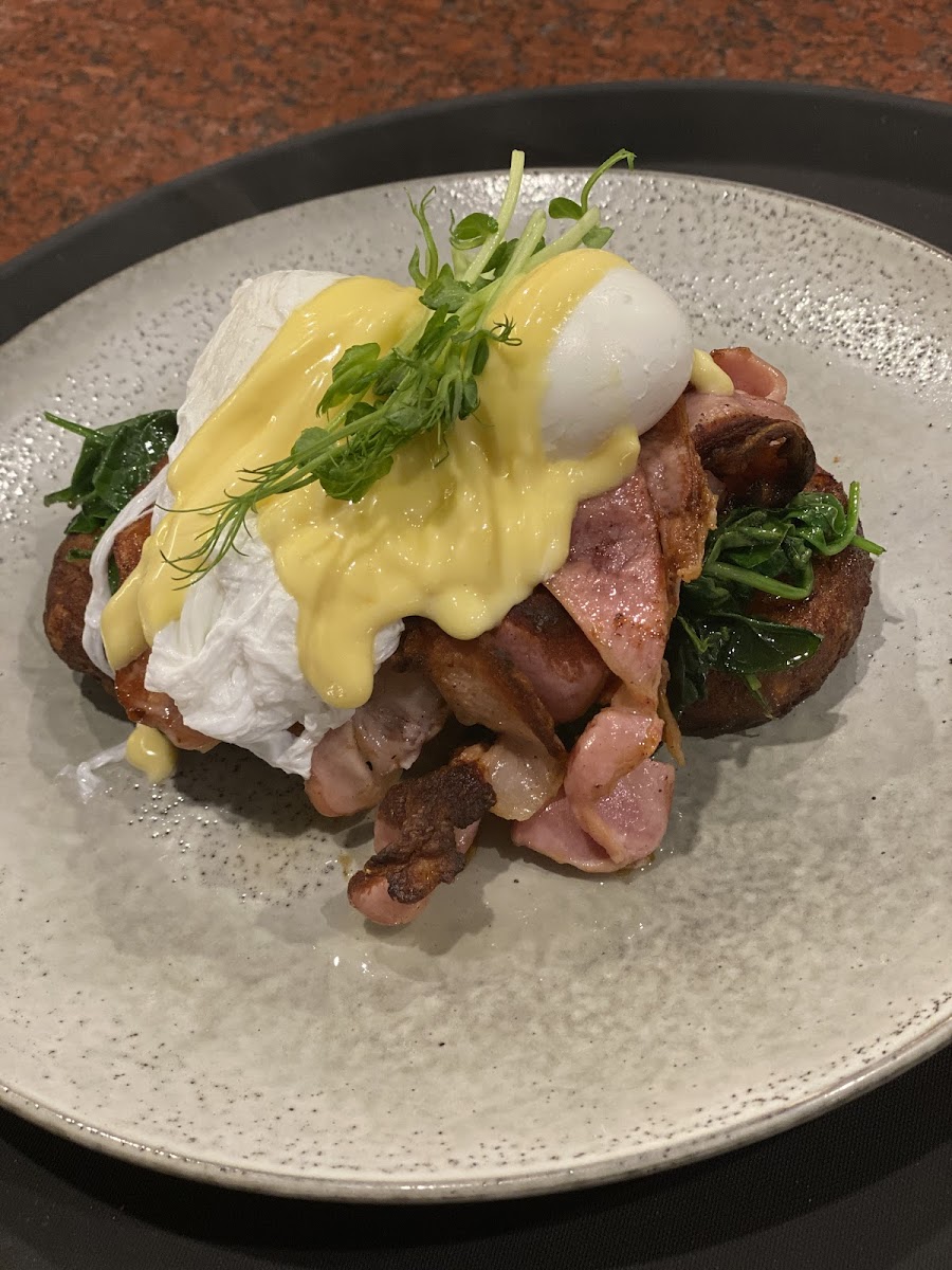 CK Eggs Benny can be made gluten free-It's fresh and delicious just tell them you're coeliac and want GF